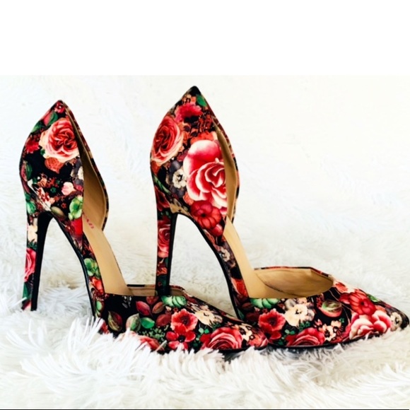 JUSTFAB Floral Pumps - Picture 1 of 4